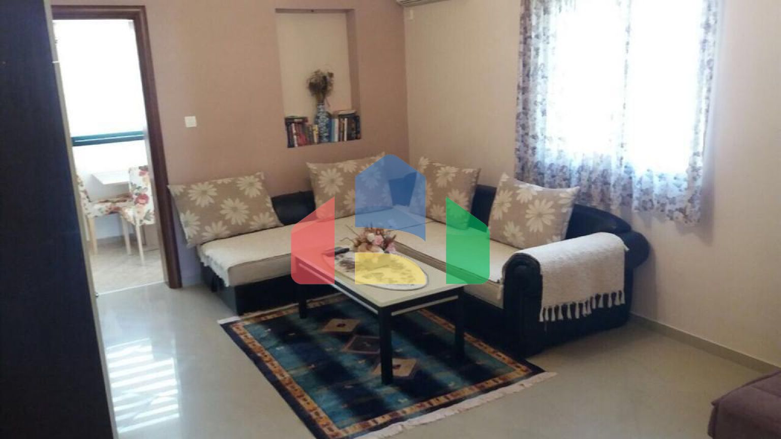 Квартира с 1 спальней на Святом Стефане в 100 метрах от пляжа