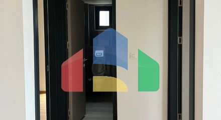Предлагается к продаже большая квартира в новом доме на Святом Стефане.
