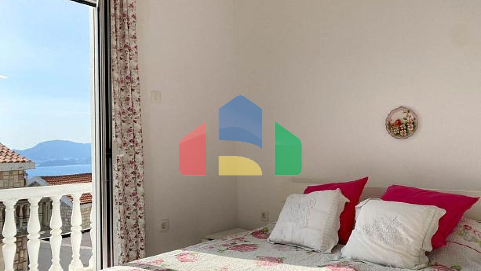 Квартира с видом на море