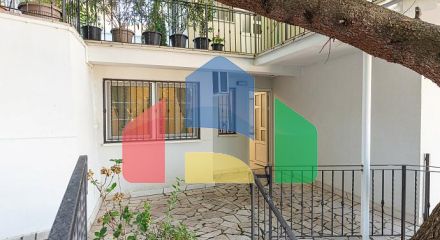 Квартира на продажу с видом на остров Свети Стефан