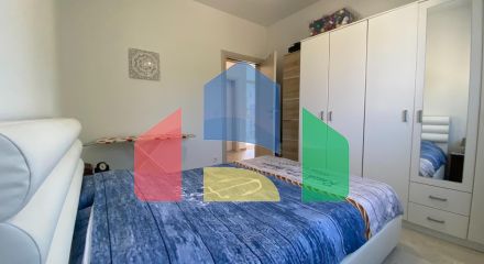 Новый дом с видом на море на полуострове Луштица