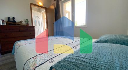 Новый дом с видом на море на полуострове Луштица