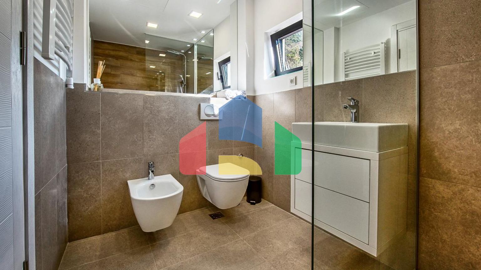 Новая вилла в Мажине, Тиват