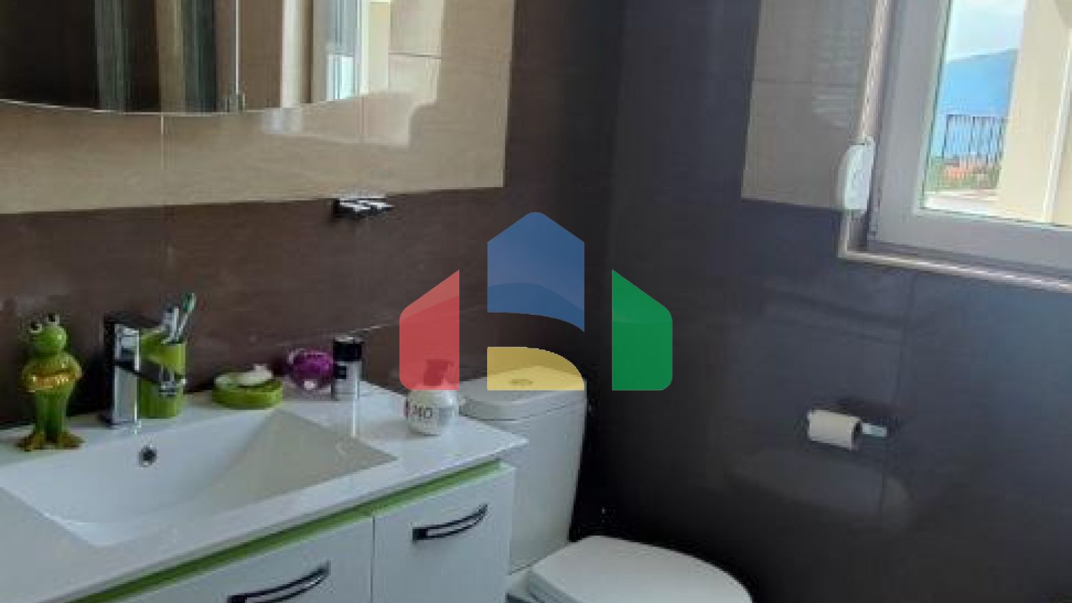 Пентхаус  в Тивате