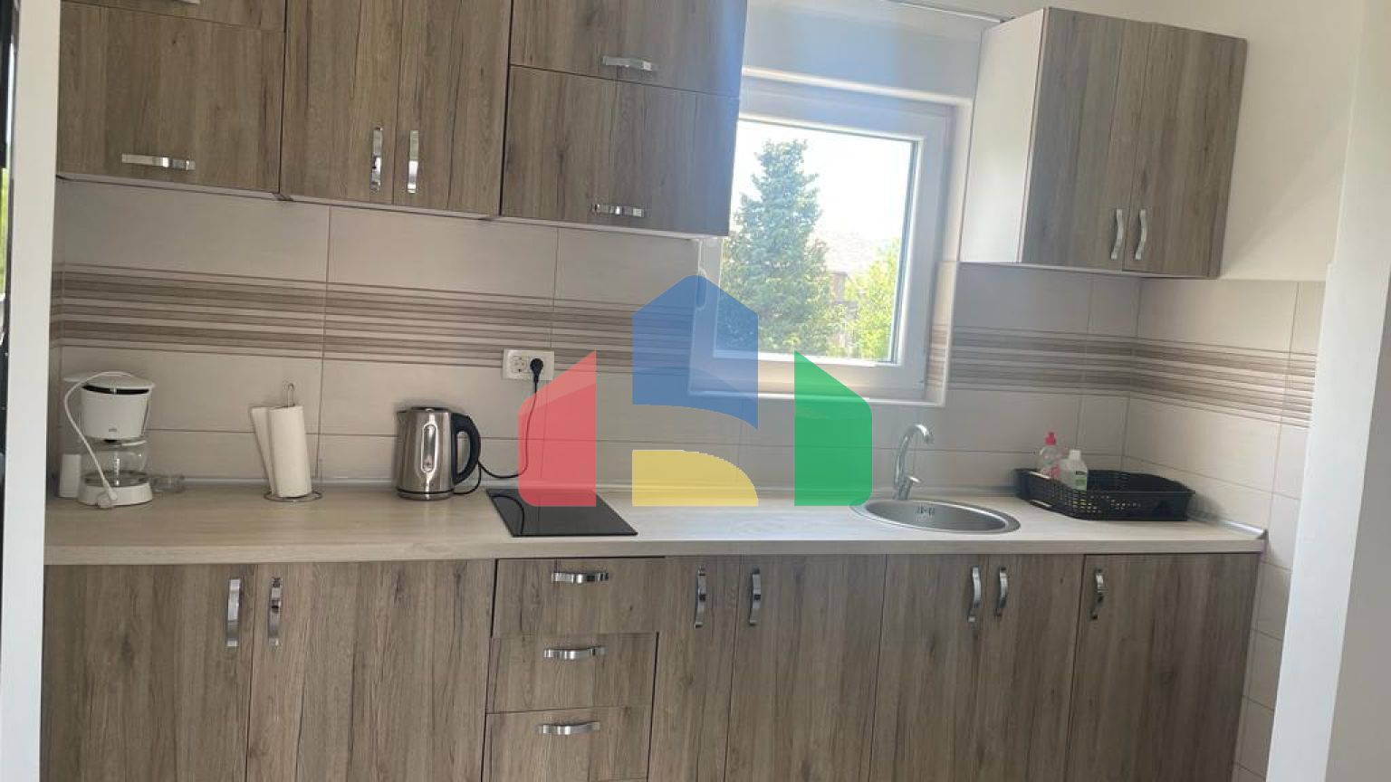 Готовый бизнес, мини-отель на 10 номеров в Тивате