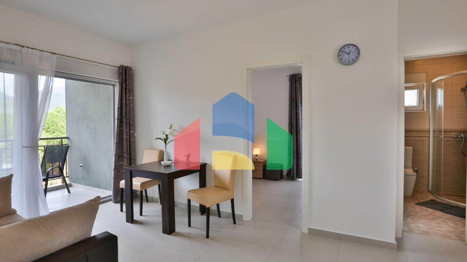 Готовый бизнес, мини-отель на 10 номеров в Тивате