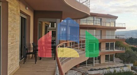 Luxurious apartment in a residential complex with a private area