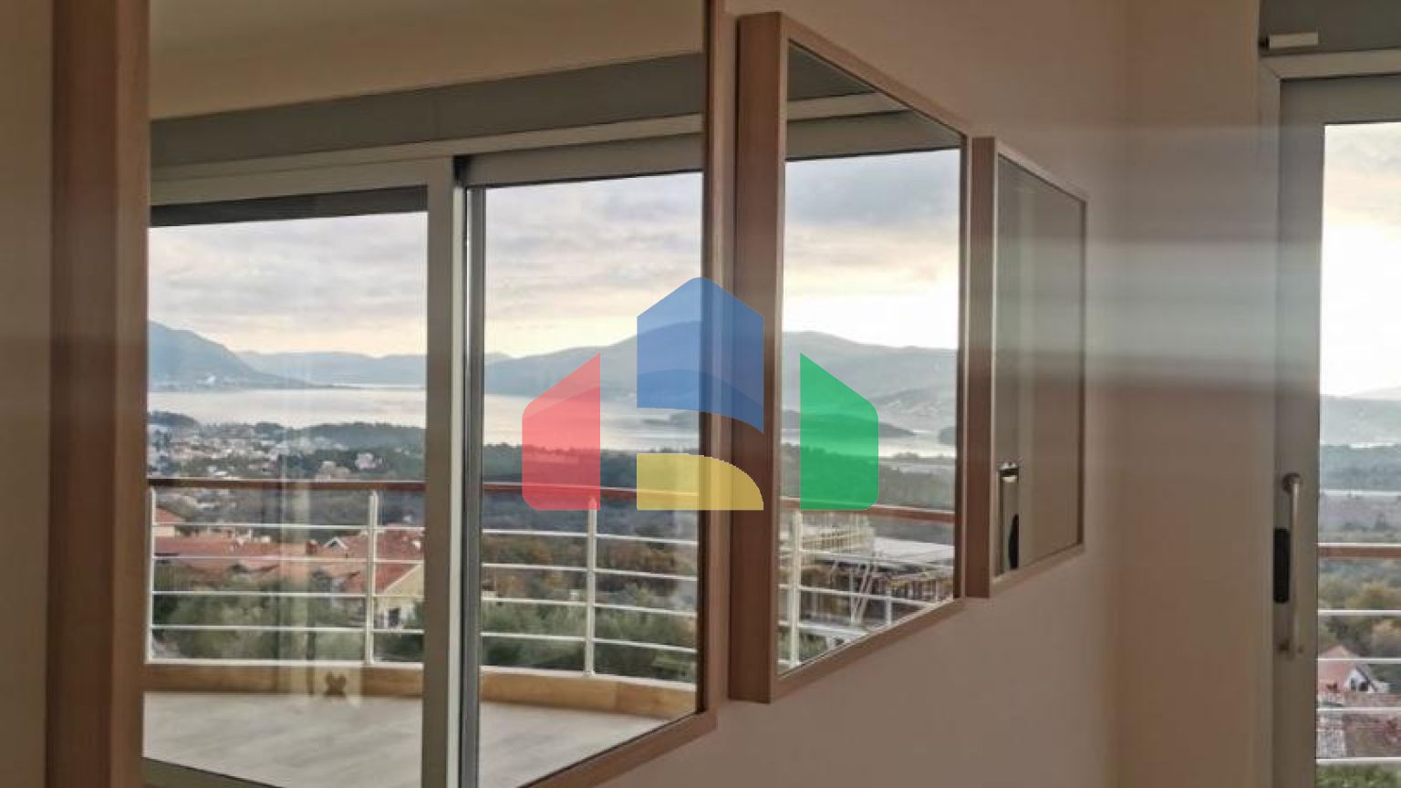 Шикарная квартира в жилом комплексе с приватной территорией