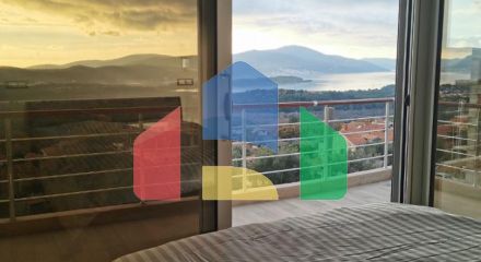 Шикарная квартира в жилом комплексе с приватной территорией Шикарная квартира в жилом комплексе с приватной территорией