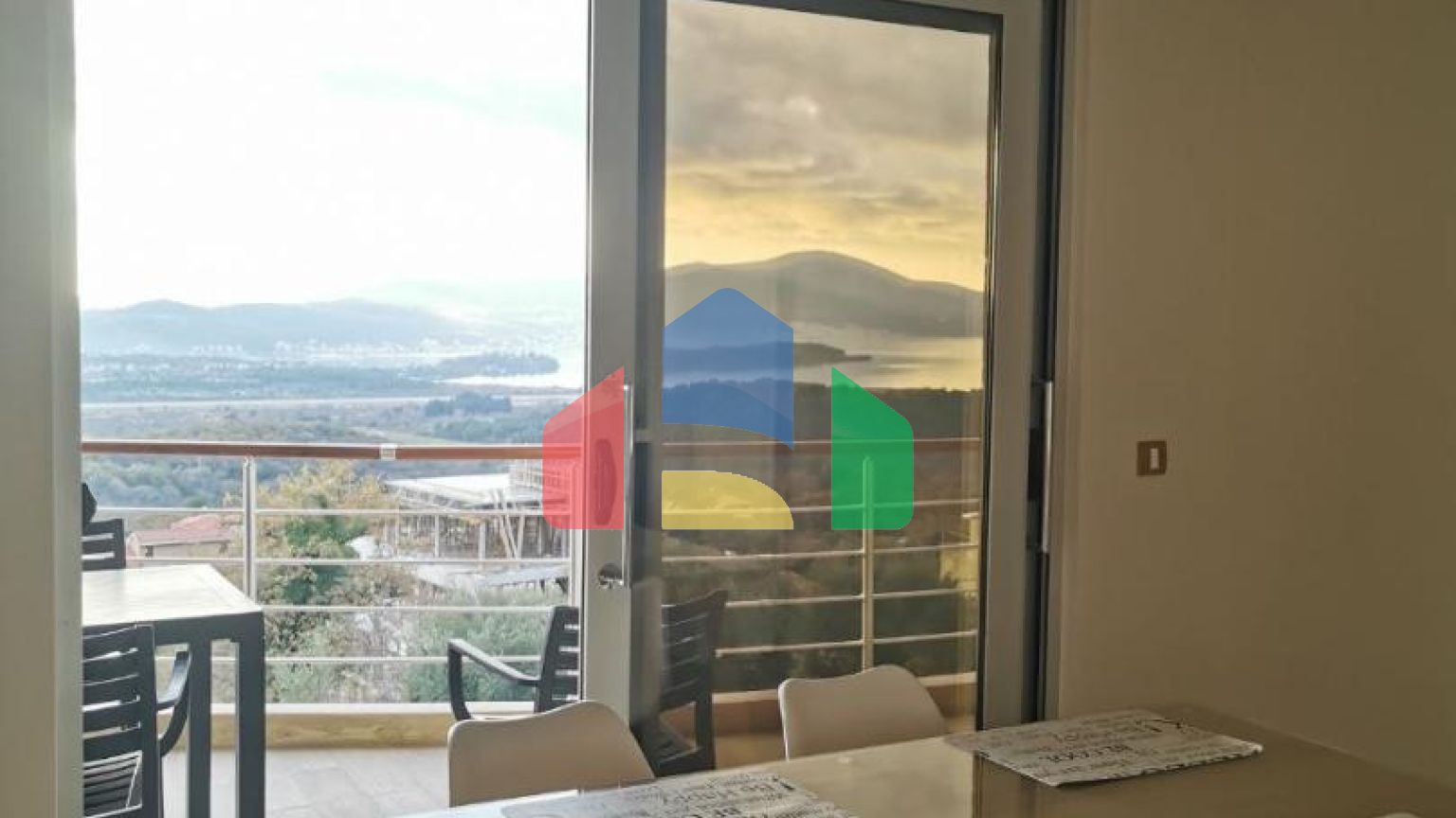 Шикарная квартира в жилом комплексе с приватной территорией