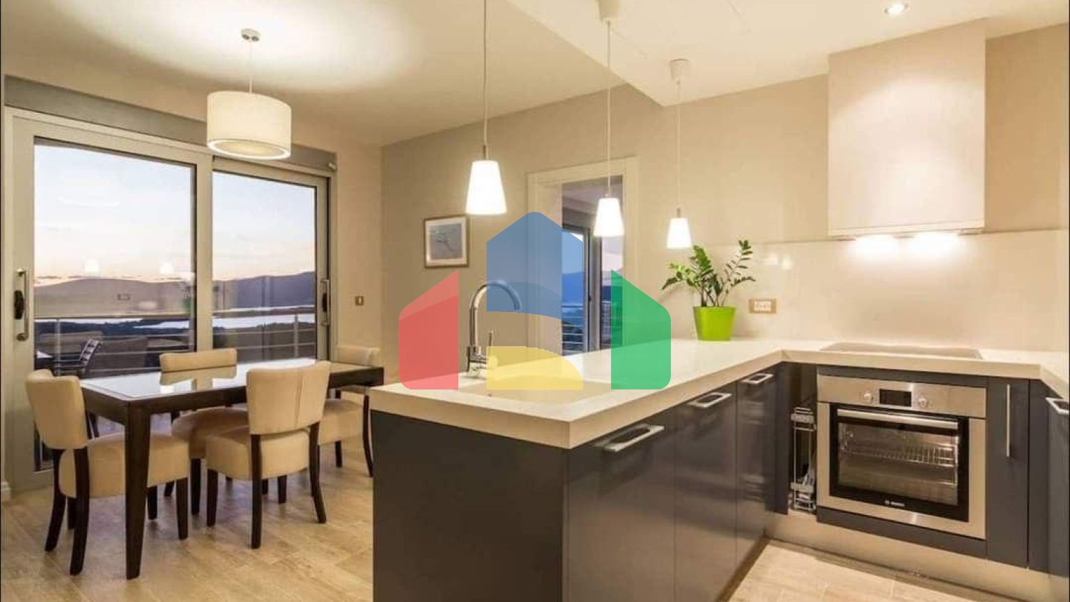 Шикарная квартира в жилом комплексе с приватной территорией