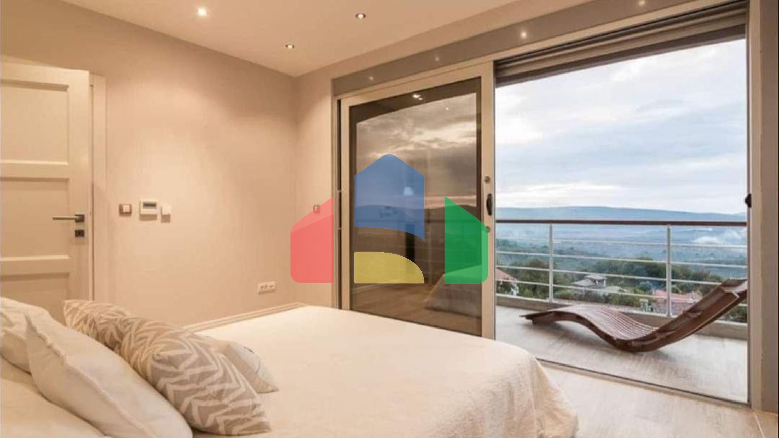 Шикарная квартира в жилом комплексе с приватной территорией