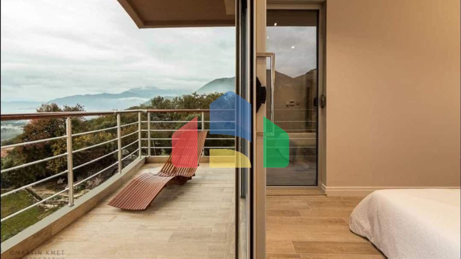 Шикарная квартира в жилом комплексе с приватной территорией