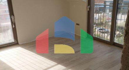 One bedroom apartment with parking space, Tivat