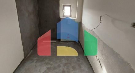 One bedroom apartment with parking space, Tivat