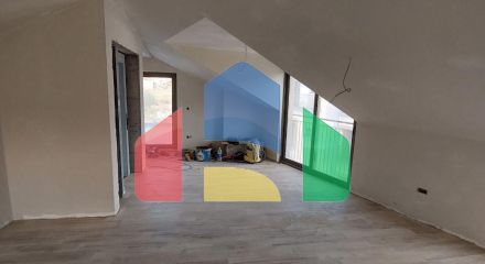 Квартира с одной спальней и паркинг-местом,  Тиват