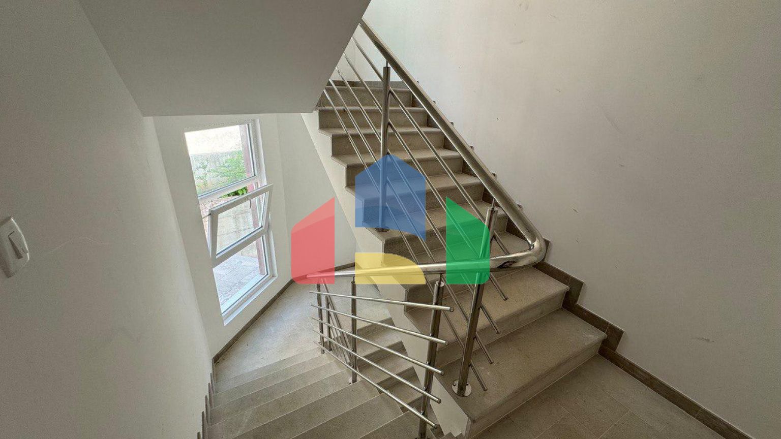 Продажа квартиры в  Тивате - 300.000 евро