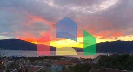 Продажа квартиры в Тивате - 300.000 евро Продажа квартиры в Тивате - 300.000 евро