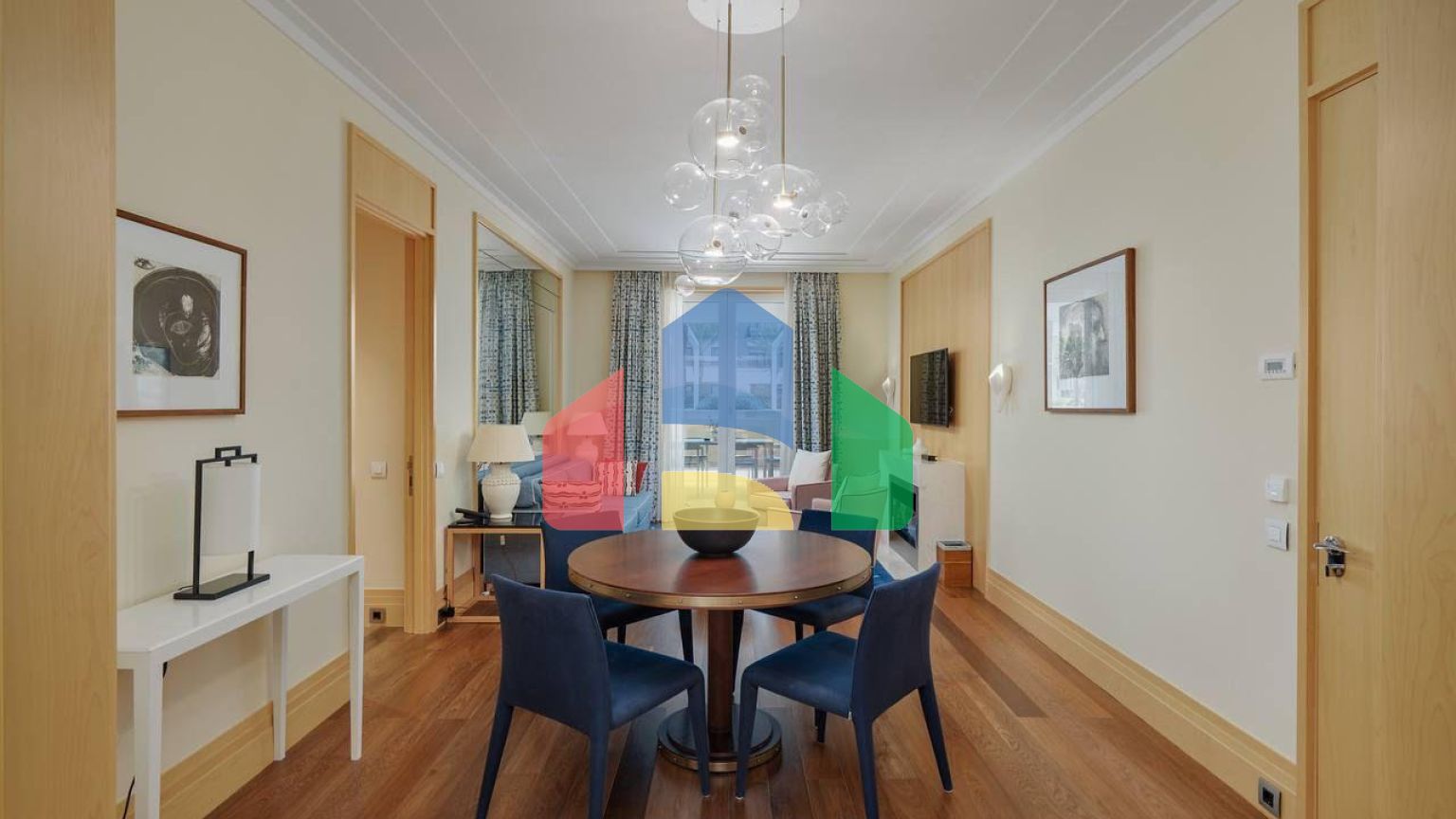 Квартира с 3 спальнями в Porto Montenegro