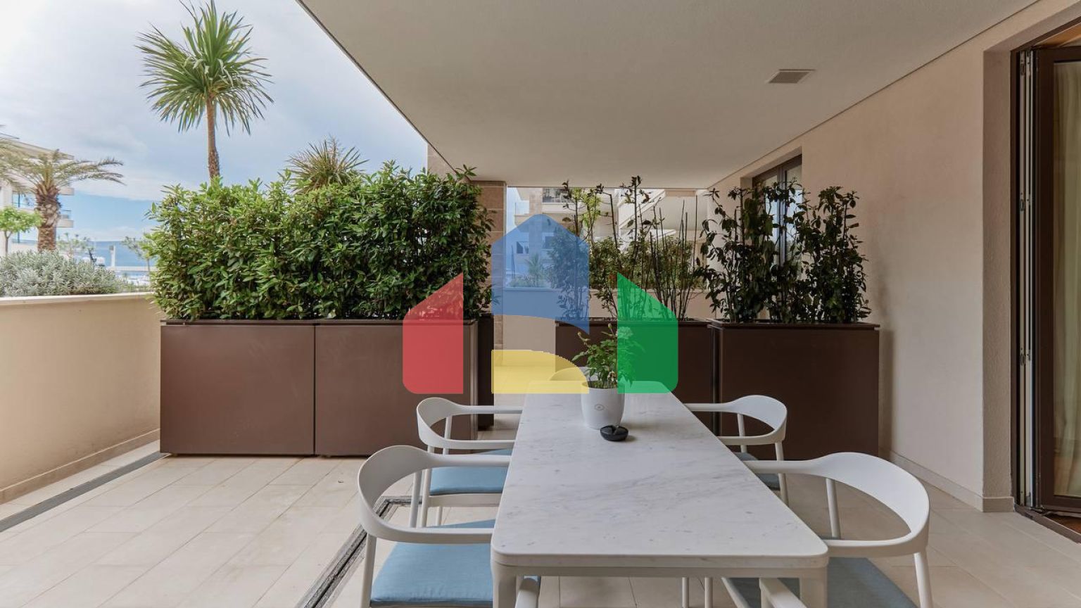 Квартира с 3 спальнями в Porto Montenegro