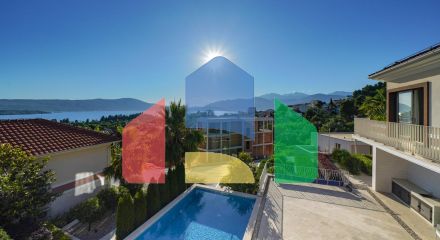 Luxury furnished villa in a quiet area of Tivat