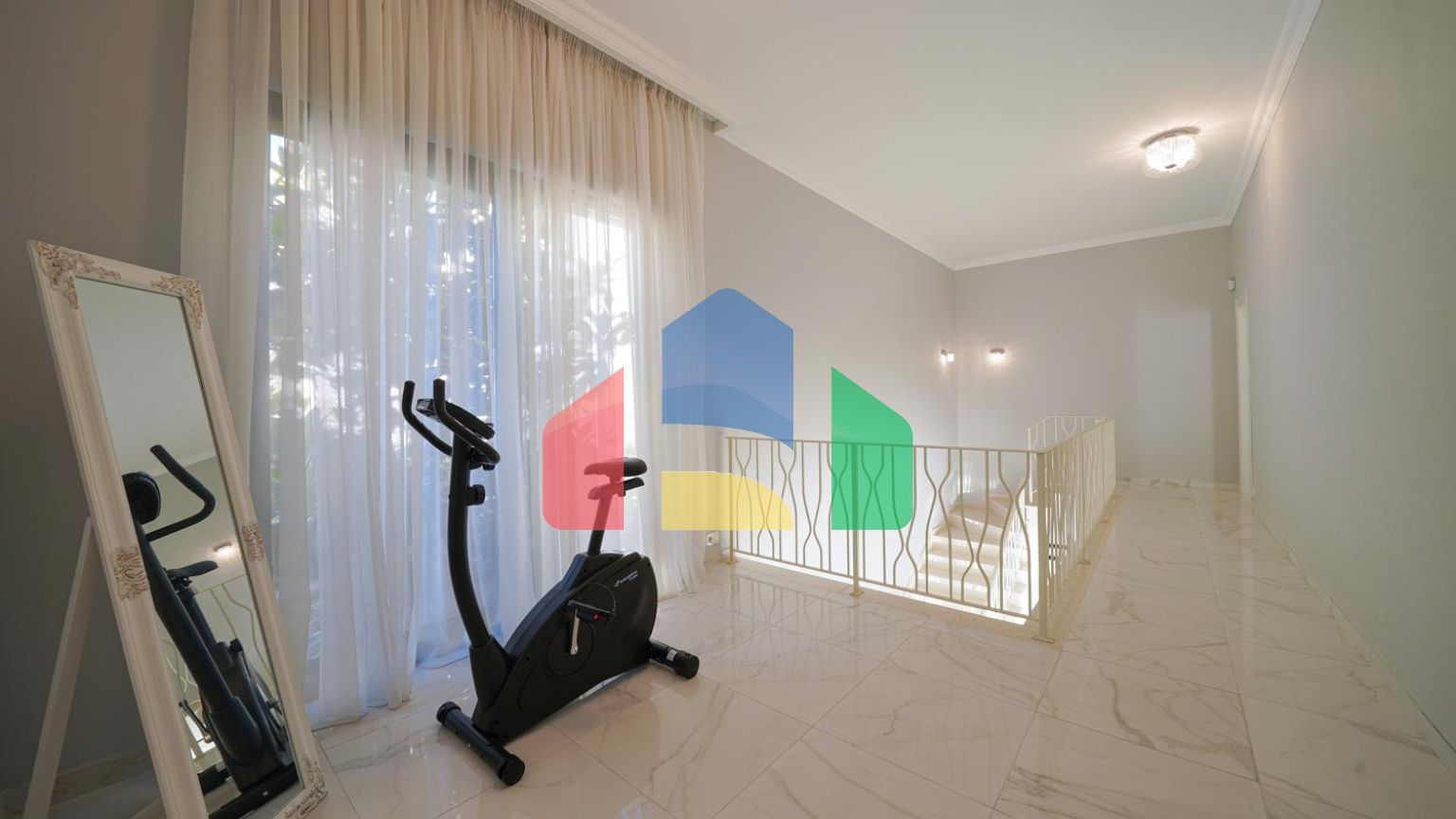 Роскошная меблированная вилла в тихом районе Тивата