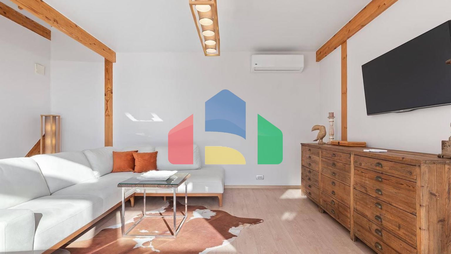 Продажа дома с тремя спальнями и видом на Бока-Которский залив