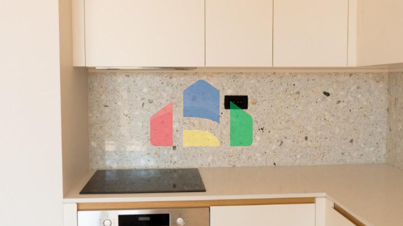 Просторная квартира с 2 спальнями и 2 санузлами в Boka Place, Тиват