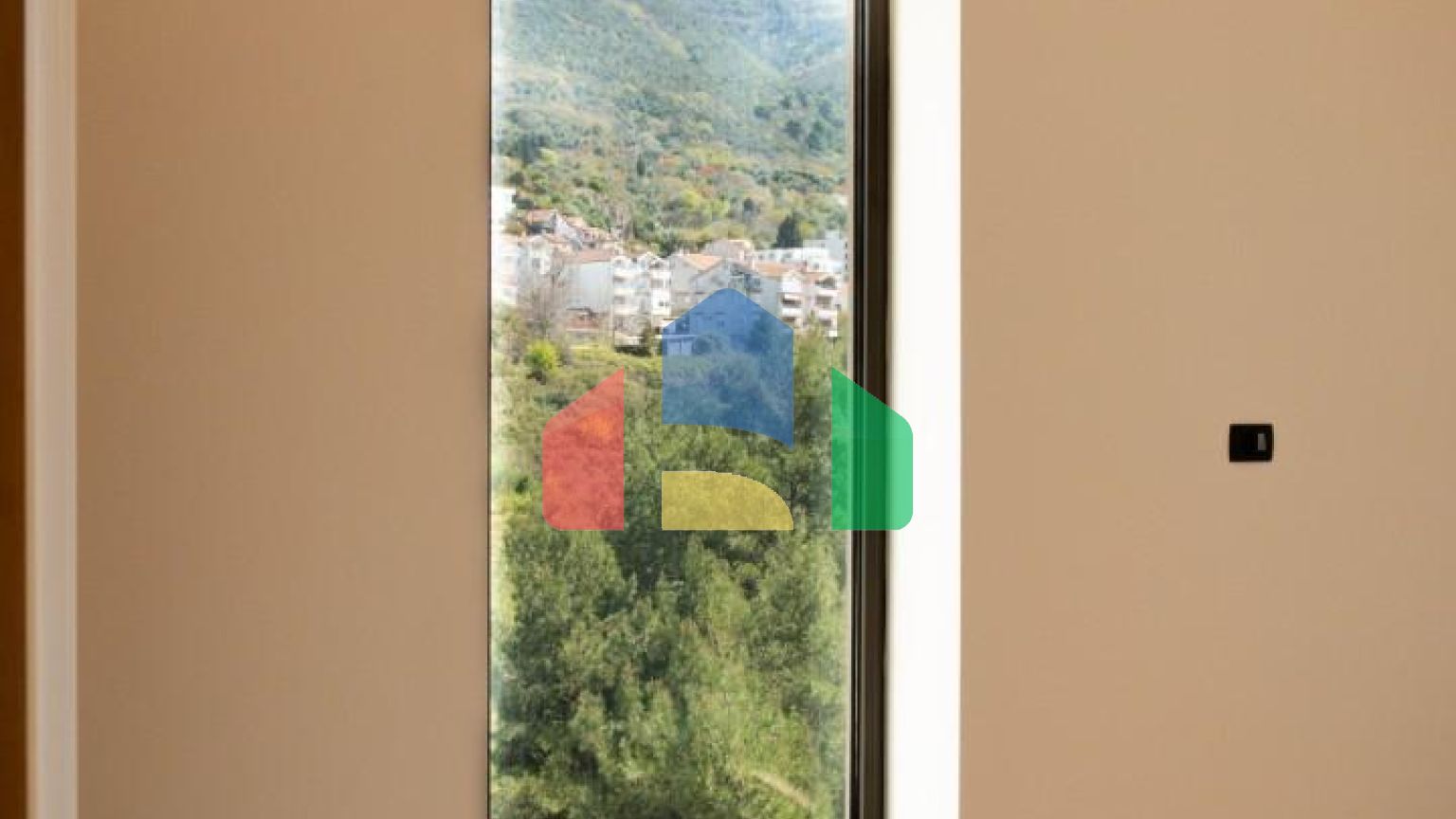 Просторная квартира с 2 спальнями и 2 санузлами в Boka Place, Тиват