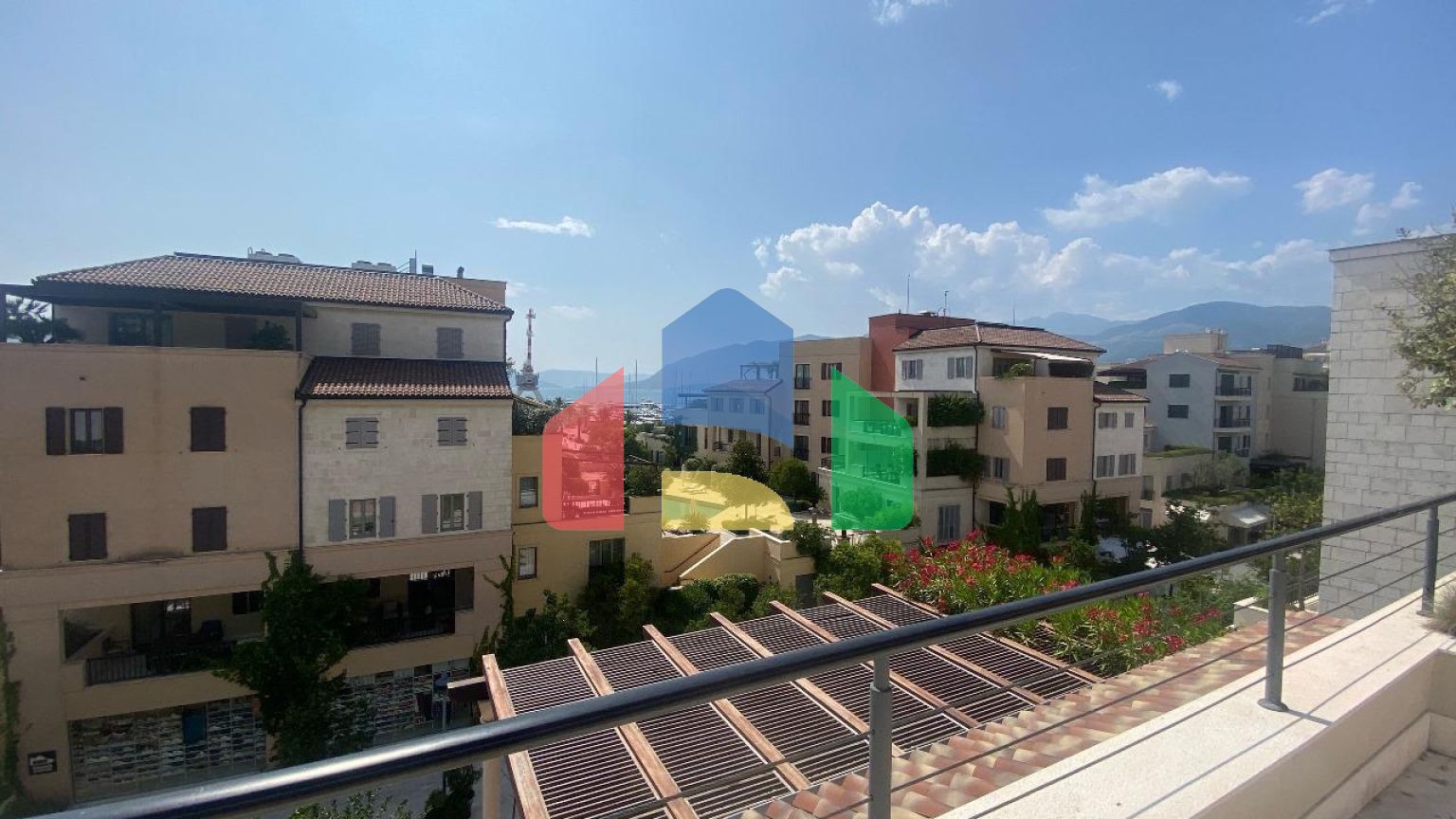 Апартаменты в Porto Montenegro, Тиват