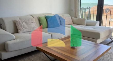 Шикарные апартаменты на продажу в Тивате