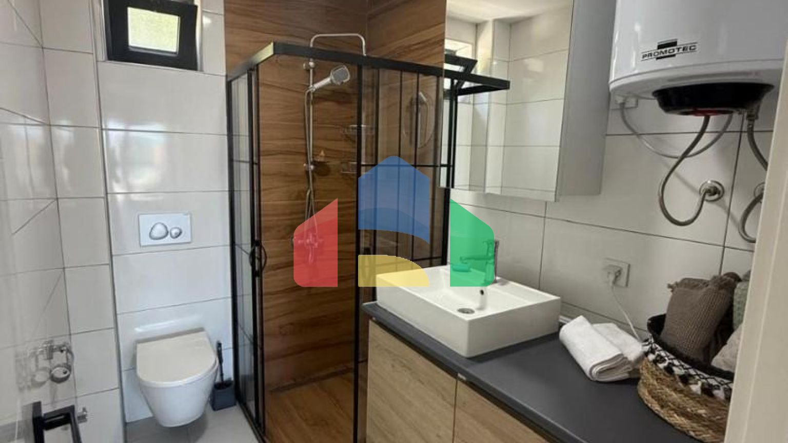 Шикарные апартаменты на продажу в Тивате