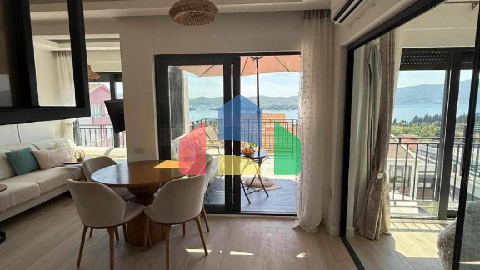 Шикарные апартаменты на продажу в Тивате