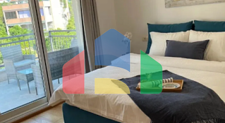 Пентхаус с большой террасой и парковкой в Тиват — 99 м², 3 спальни