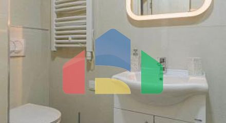 Новая квартира с мебелью в Тивате