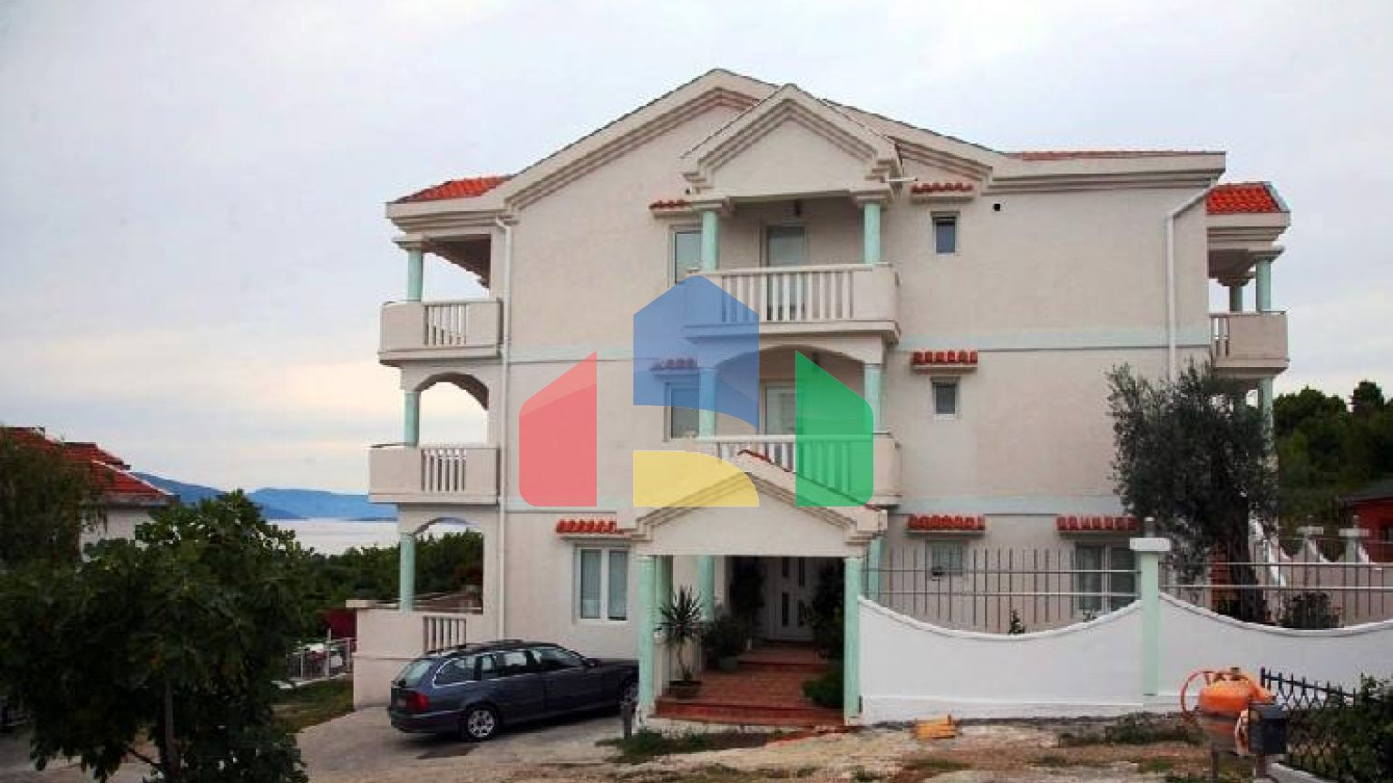 Мини-отель в Тивате