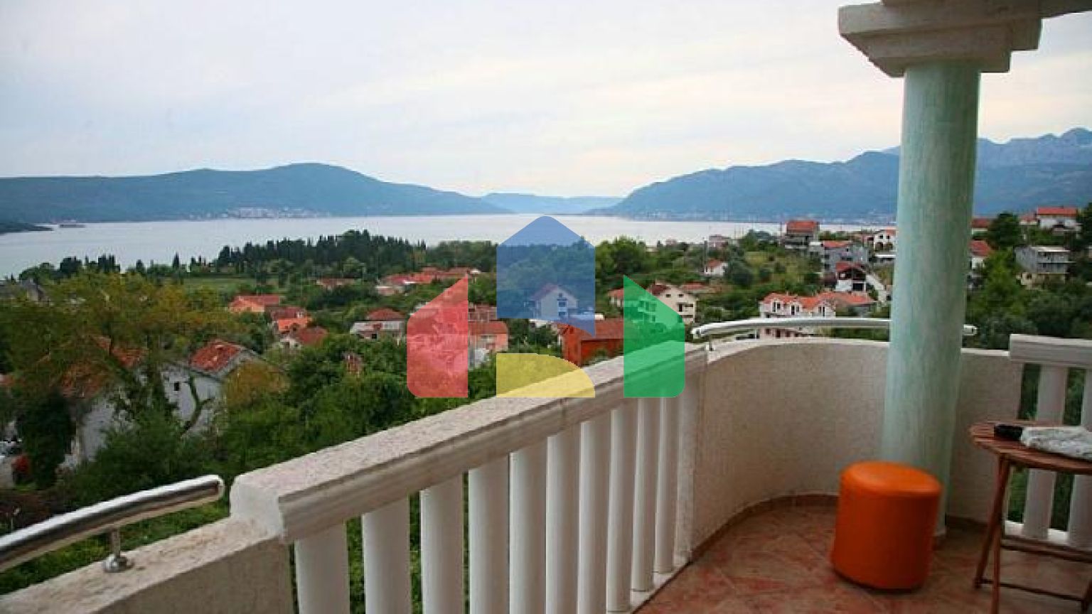 Мини-отель в Тивате