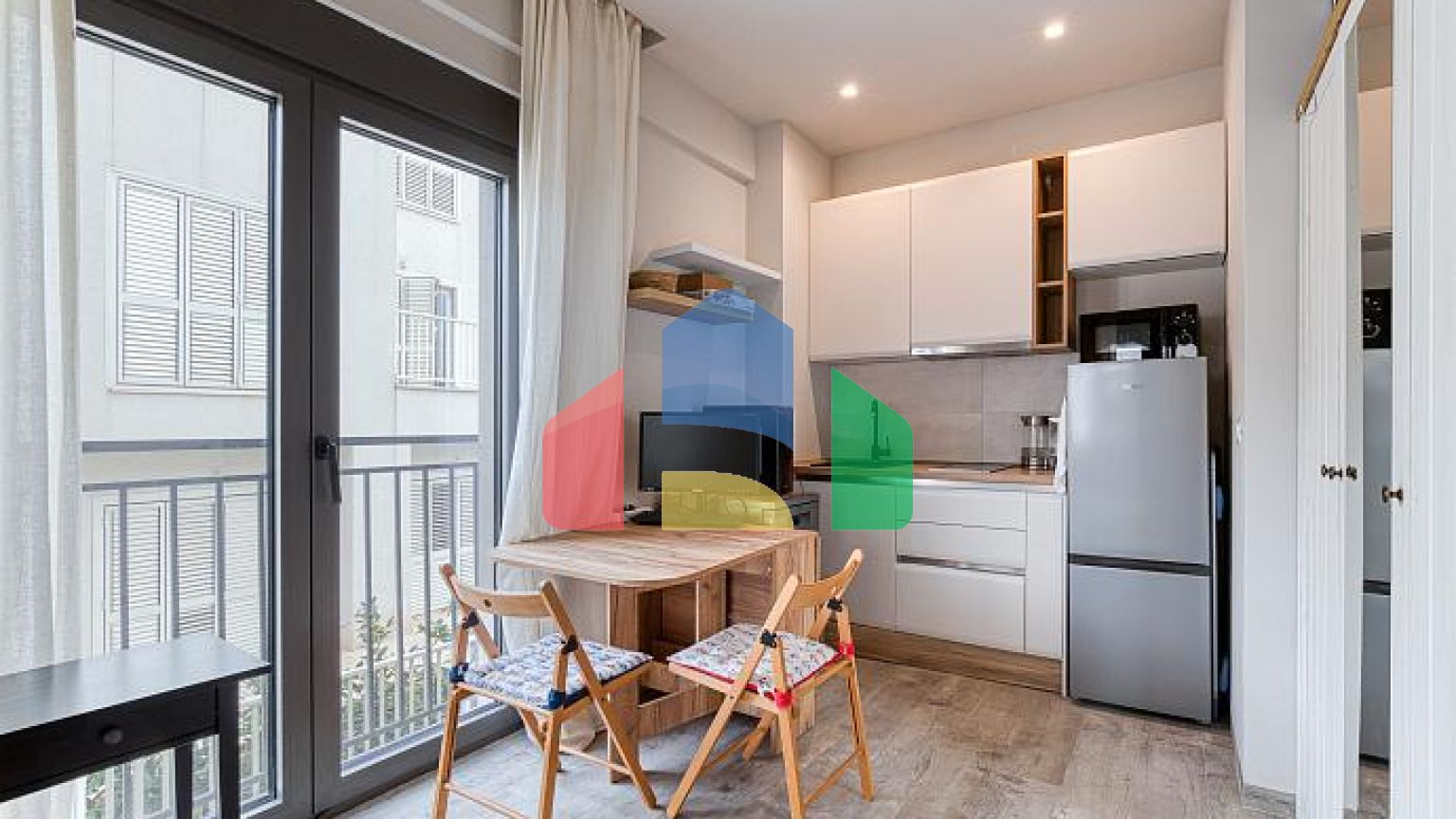 Студия в самом центре Тивата