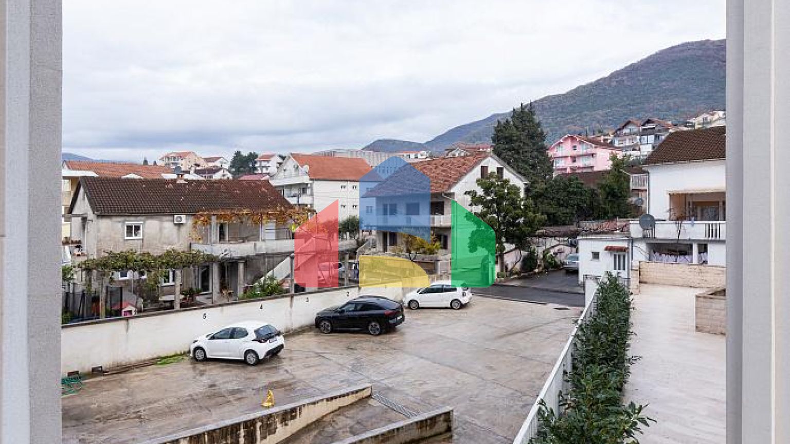 Студия в самом центре Тивата