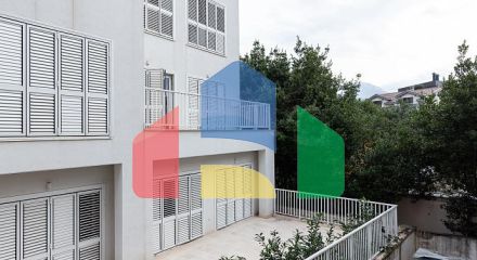 Студия в самом центре Тивата