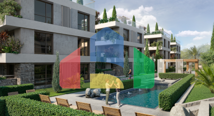 Квартира с 2 спальнями и собственным садом в центре Тивата