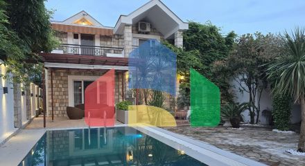 Продажа просторного легального энергонезависимого дома в Тивате