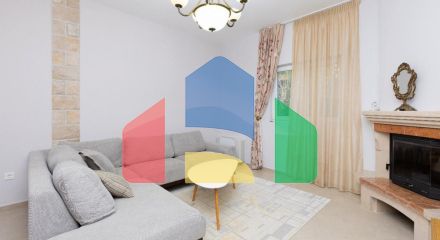 Продажа просторного легального энергонезависимого дома в Тивате