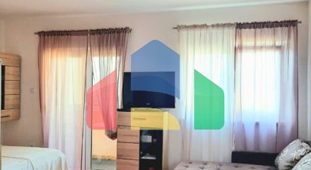 Студия в Тивате