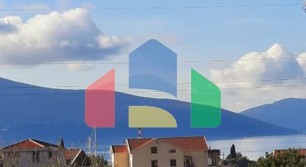 Студия в Тивате