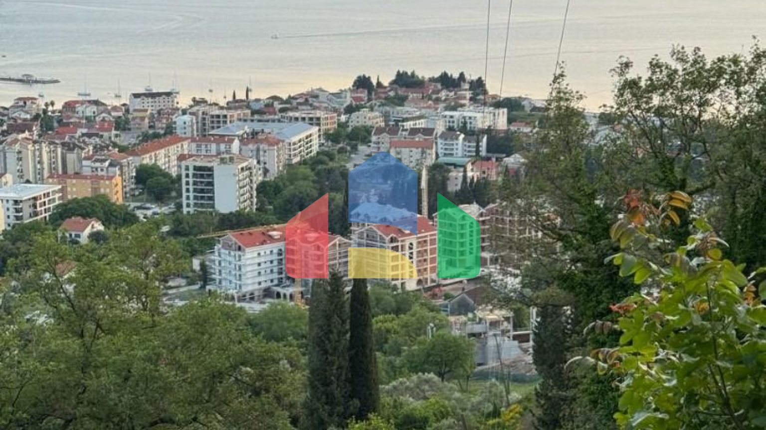 Квартира 1+1 в Тивате в новом ЖК, продажа от застройщика