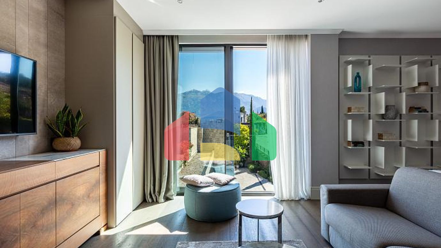 Роскошные апартаменты 44 м² с видом на море в Радовичах