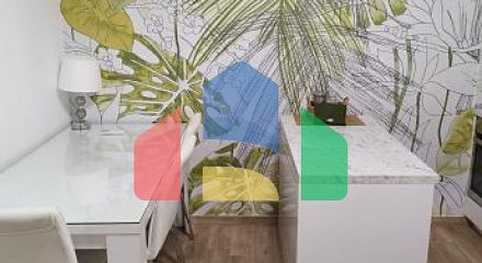 На продажу двухкомнатная квартира в Тивате рядом с морем На продажу двухкомнатная квартира в Тивате рядом с морем