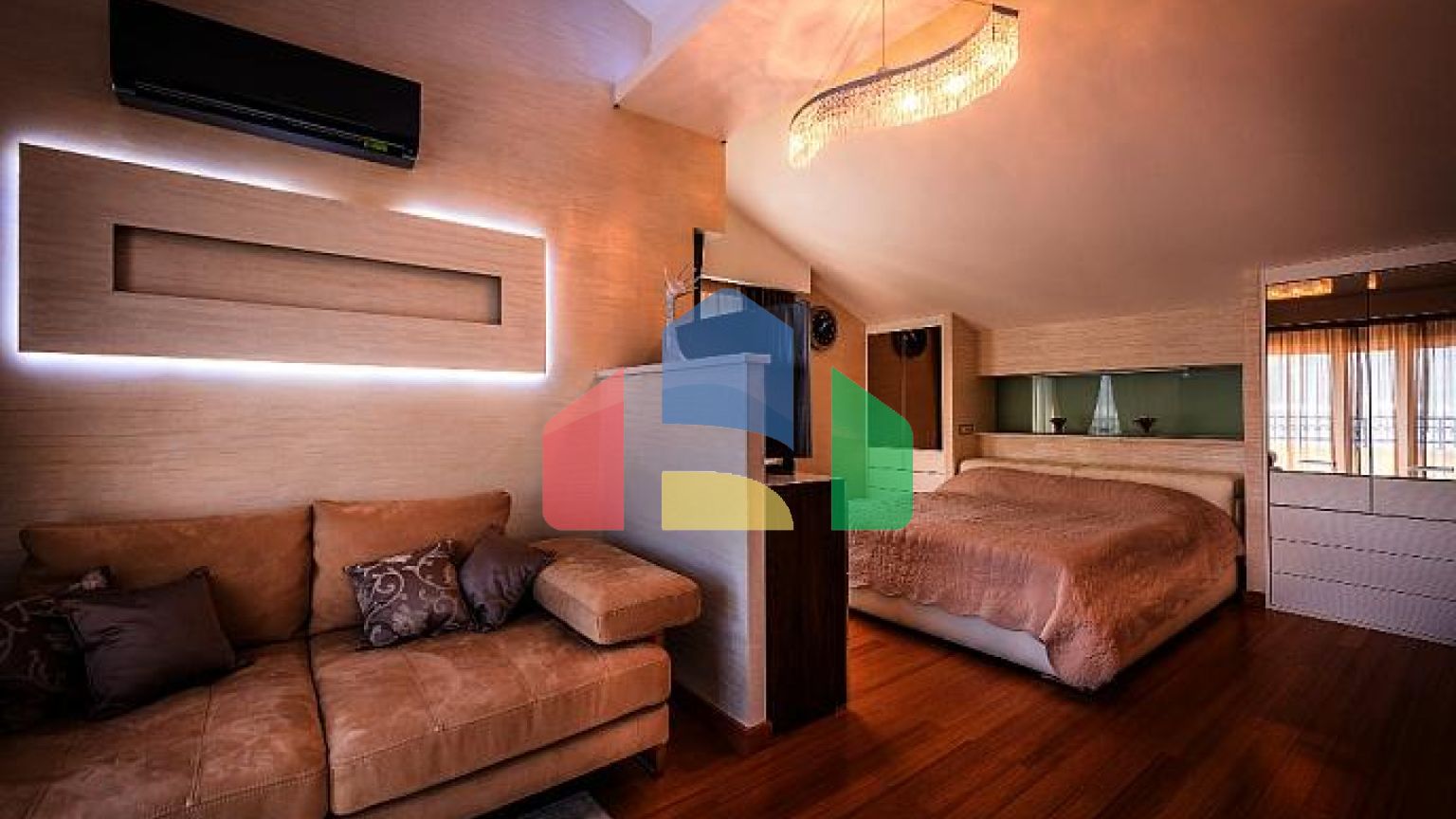 Дом с бассейном в Крашичи