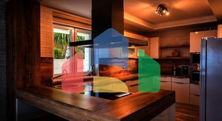 Дом с бассейном в Крашичи